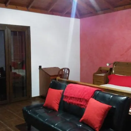 Casa Cabrera La Escuelita Los Valles. Teguise