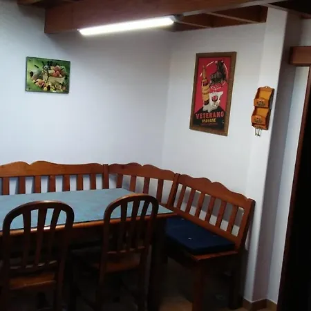 Casa Cabrera La Escuelita Los Valles. Teguise *