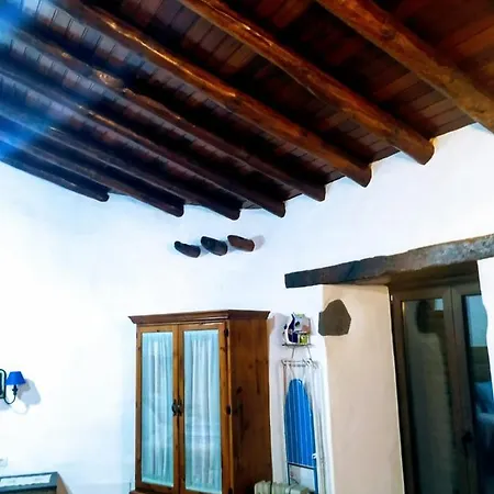 Casa Cabrera La Escuelita Los Valles. Teguise בית נופש
